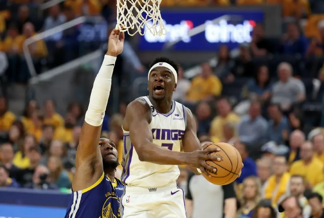 场应该还是 场应该还是