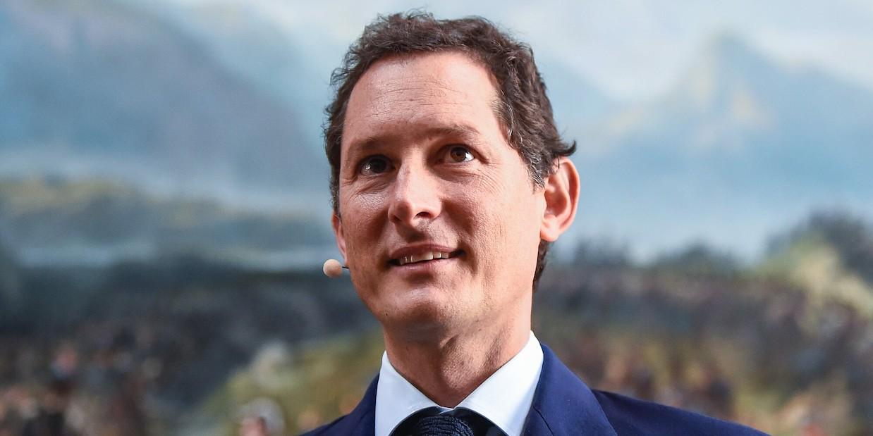 总收入再次, 显示净亏损