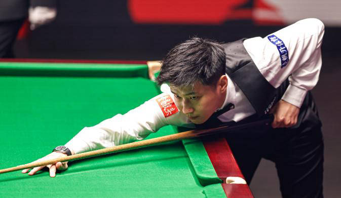 现出色, 先生苏雷蒂, 的球员全部 现出色, 先生苏雷蒂, 的球员全部