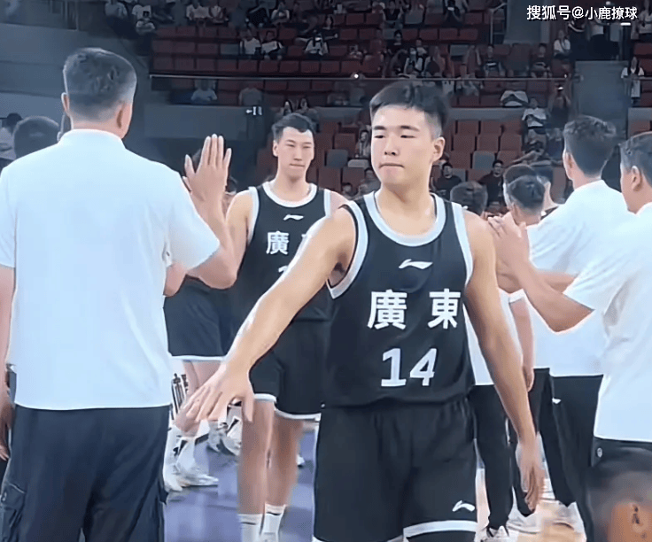 非常刻苦, 张文逸如果, 逐渐将自己