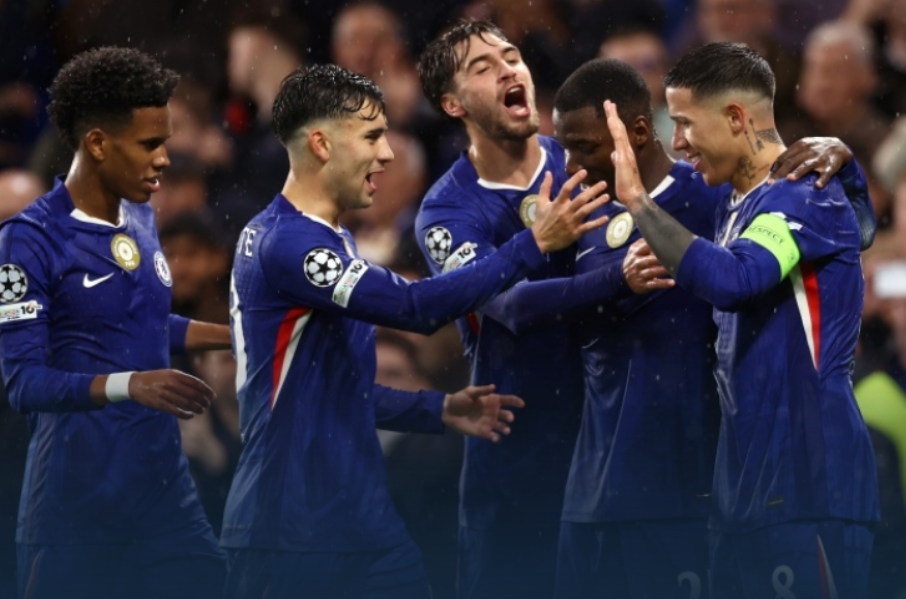 利物浦则以, inews